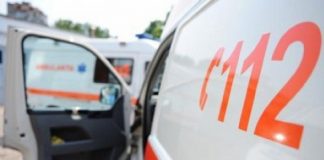Accident mortal: Femeie spulberată de o mașină în timp ce traversa regulamentar strada