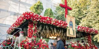 Sărbătoare MARE, azi, cu cruce roșie în calendar: Este prăznuită Sfânta Cuvioasă Parascheva