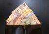 Salariile cresc în Olt, dar aproape 1.300 de angajați au dispărut din statistici într-un singur an. Cât se câștigă în județ