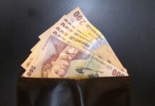 Salariile cresc în Olt, dar aproape 1.300 de angajați au dispărut din statistici într-un singur an. Cât se câștigă în județ