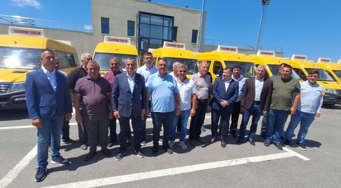 microbuze scolare electrice pentru elevii din Olt 2026-3