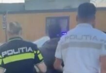 Un bărbat de 32 de ani a fost reținut de polițiști după ce și-a bătut tatăl în repetate rânduri/ VIDEO