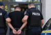 Polițist reținut pentru trafic de persoane și proxenetism. Ar fi folosit metoda „loverboy” și și-ar fi trimis victima să se prostitueze