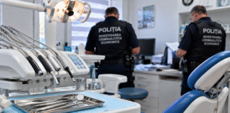 Trei cabinete stomatologice, în vizorul polițiștilor pentru evaziune fiscală. Venituri nedeclarate timp de mai mulți ani