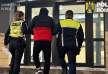 Olt: Un tânăr și-a amenințat tatăl cu moartea, apoi l-a bătut, încălcând ordinul de protecție. A fost arestat/ VIDEO