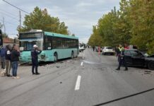 Accidentul mortal între un autoturism și un autobuz: Bilanțul răniților ajunși la spital a crescut la 10. Ce spun medicii