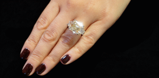 Un diamant de 260.000 de euro, scos la licitație cu doar 50.000 de euro. Bijuteria spectaculoasă care ajunge la vânzare în România