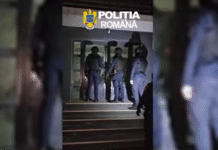 UPDATE / Televizoare Samsung, bani și o autoutilitară, ridicate în urma perchezițiilor. Cinci bărbați din Olt, duși la audieri/ VIDEO