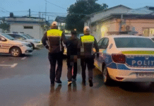 Prins la volan cu o alcoolemie URIAȘĂ și fără permis de conducere! Șoferul a fost reținut de polițiști/ VIDEO