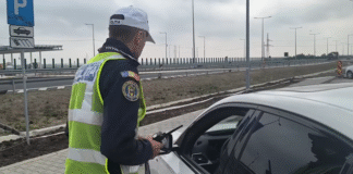 Razie pe Drumul Expres 12. Zeci de șoferi sancționați de polițiștii din Olt. Ce abateri au descoperit oamenii legii/ VIDEO